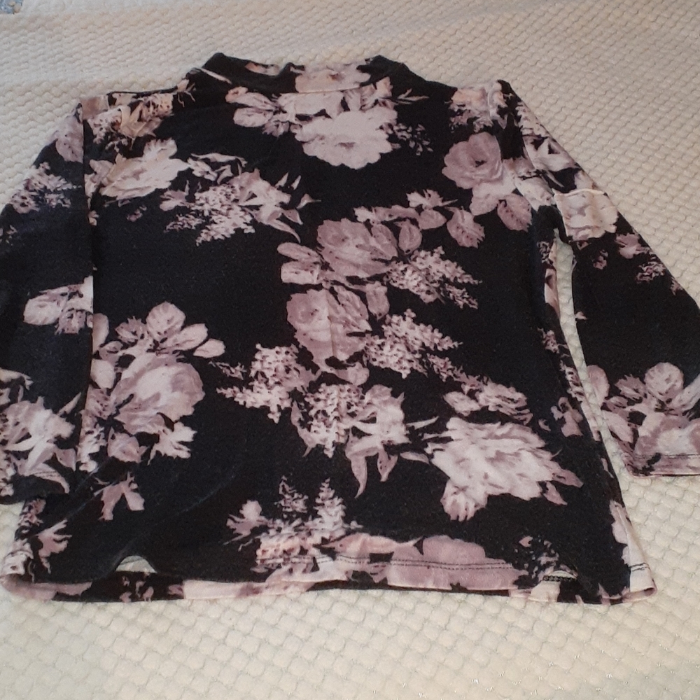 Forever 21 Shirt